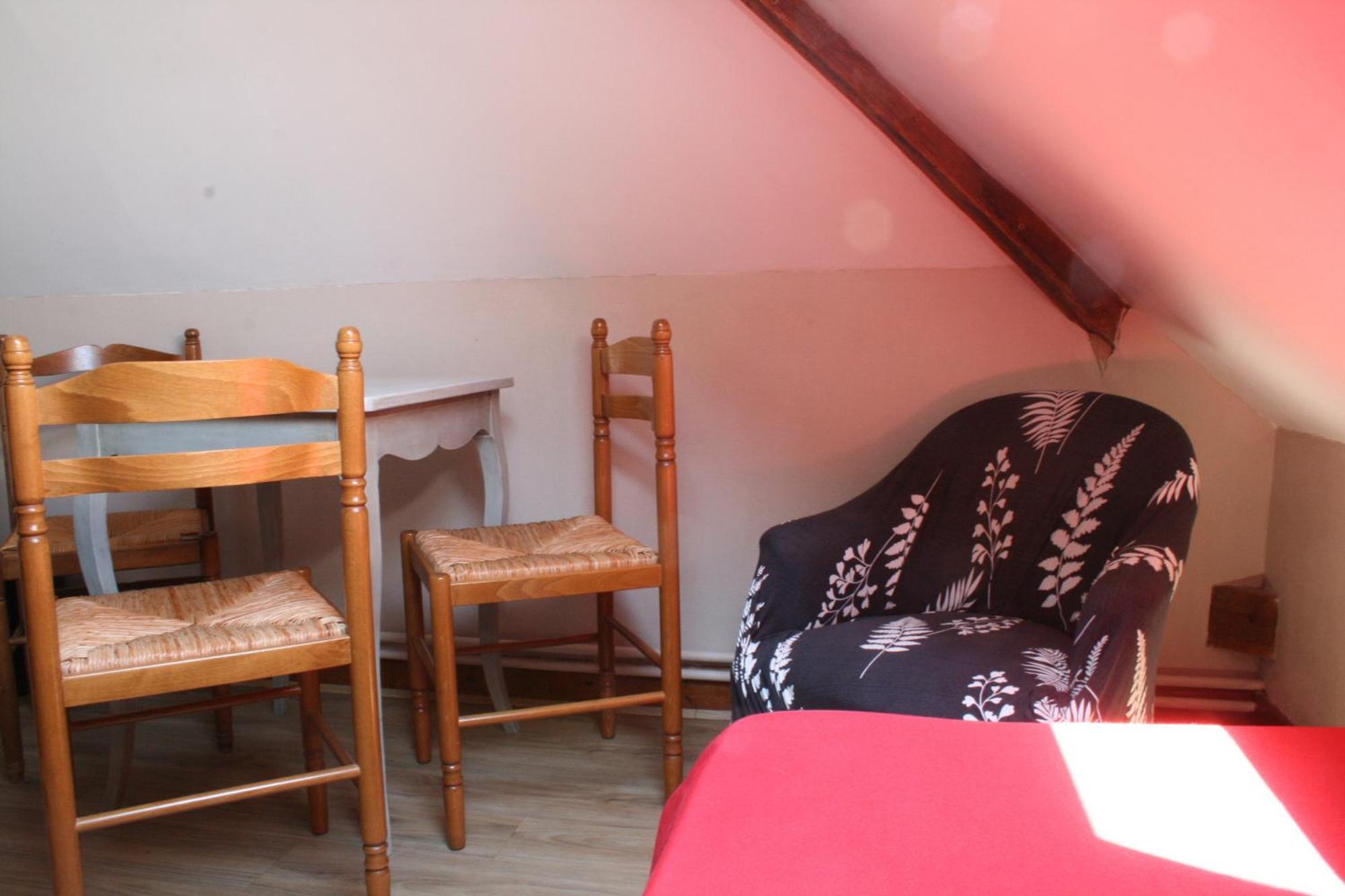 Chambres D'Hotes Du Jay La Guerche-sur-l'Aubois Habitación foto